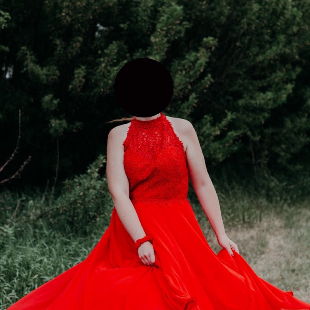 Grad/Prom Dress - Picture 2 of 6